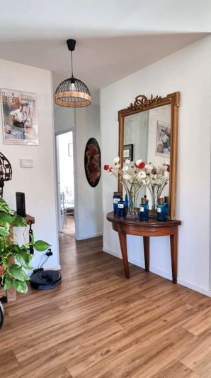 Image No.21-2 Bed House for sale