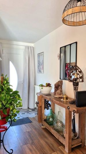 Image No.22-2 Bed House for sale