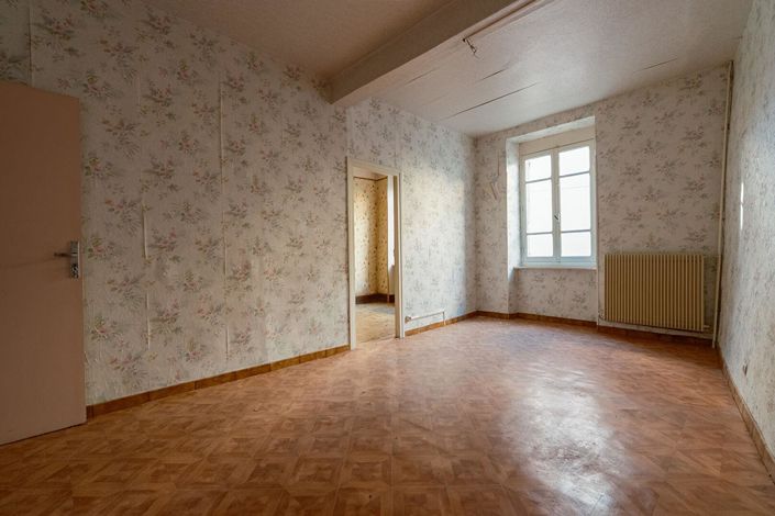 Image No.13-4 Bed House for sale