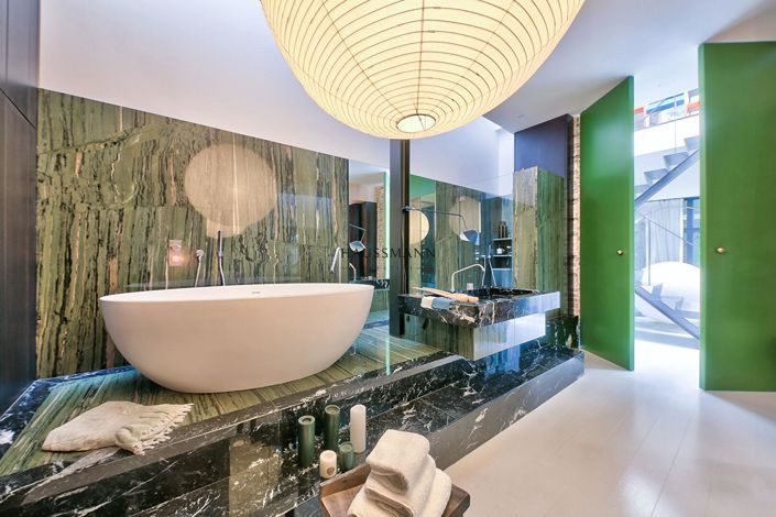 Image No.12-3 Bed House for sale