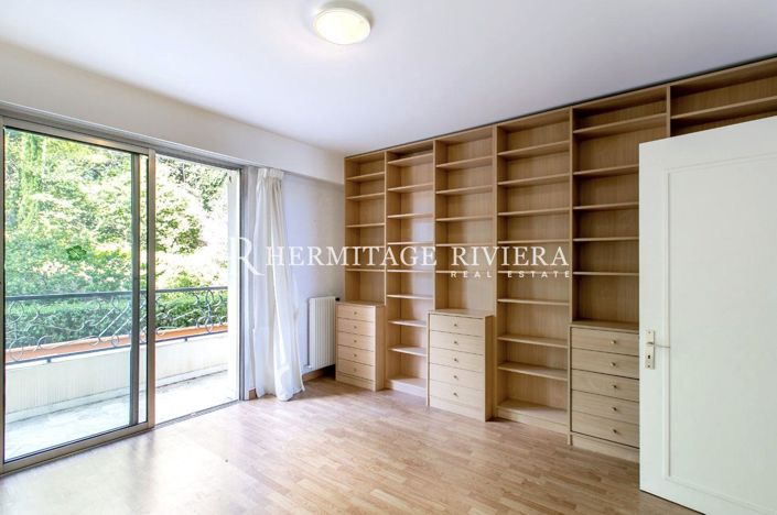 Image No.8-3 Bed Apartment for sale