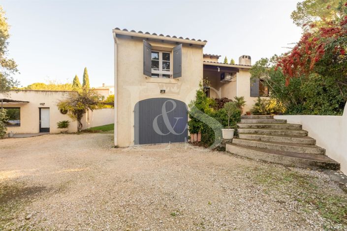 Image No.6-4 Bed House for sale