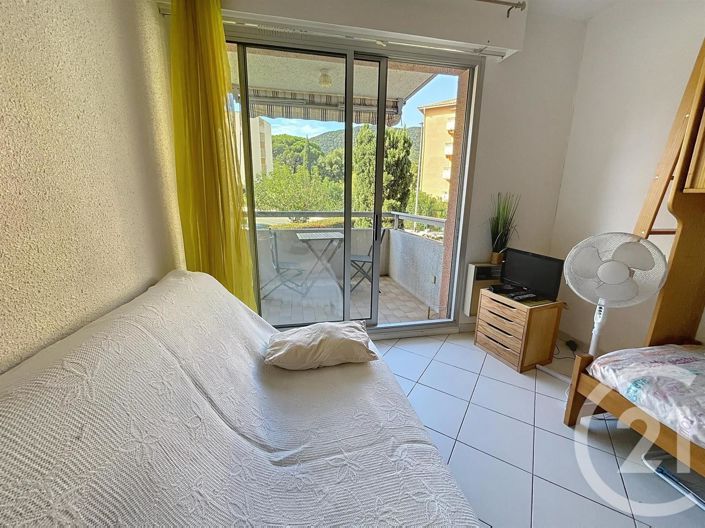 Image No.6-Apartment for sale