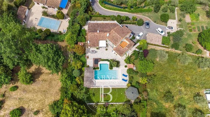 Image No.2-6 Bed House for sale