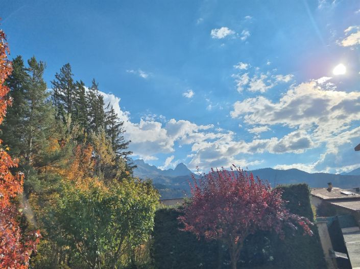 Image No.6-4 Bed House for sale