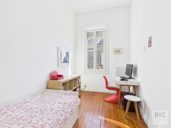 Image No.13-4 Bed House for sale