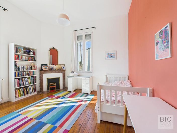 Image No.14-4 Bed House for sale