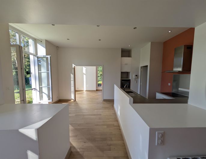 Image No.6-3 Bed Apartment for sale