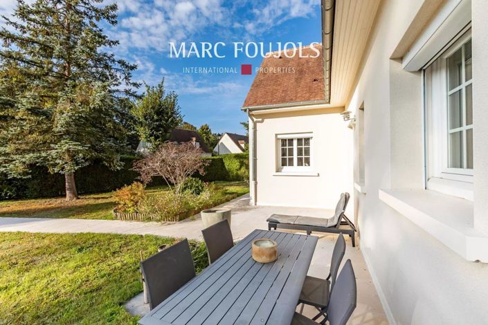 Image No.2-4 Bed House for sale