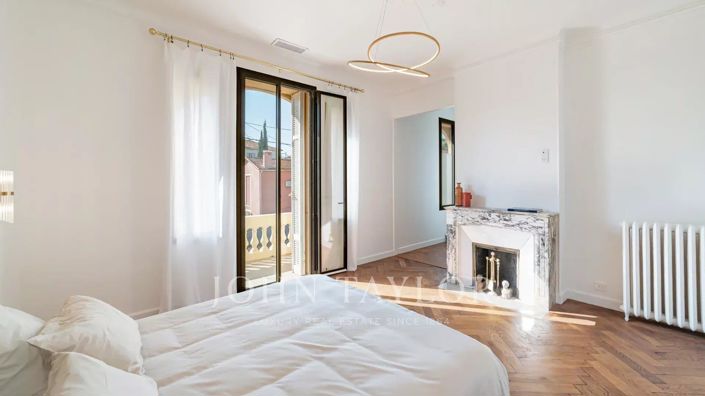 Image No.11-7 Bed House for sale