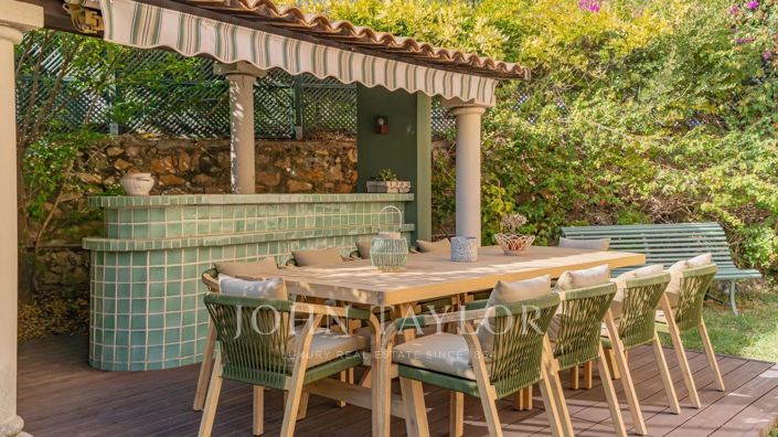 Image No.2-7 Bed House for sale