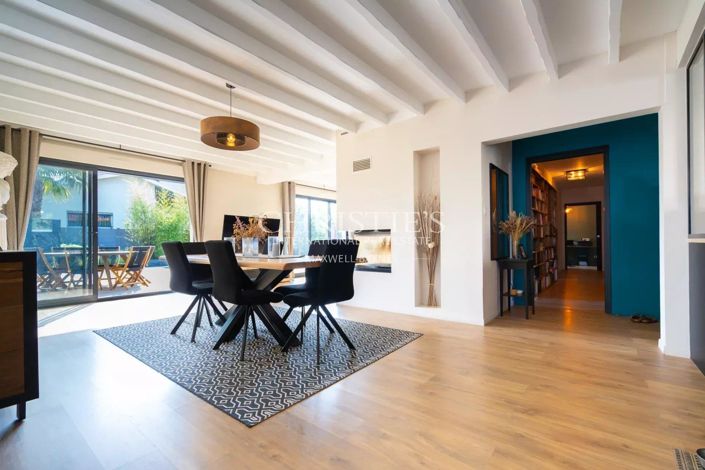 Image No.3-4 Bed House for sale