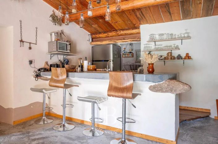 Image No.8-3 Bed House for sale