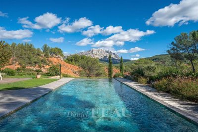 1 - Aix-en-Provence, House