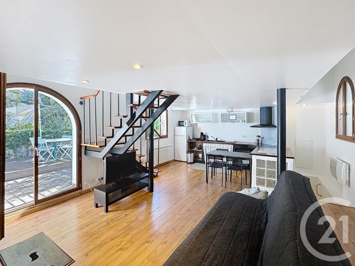 Image No.2-3 Bed House for sale