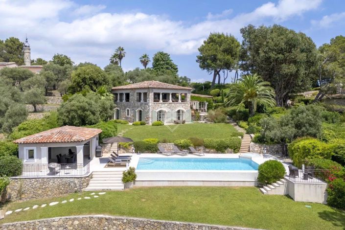 Image No.2-4 Bed House for sale