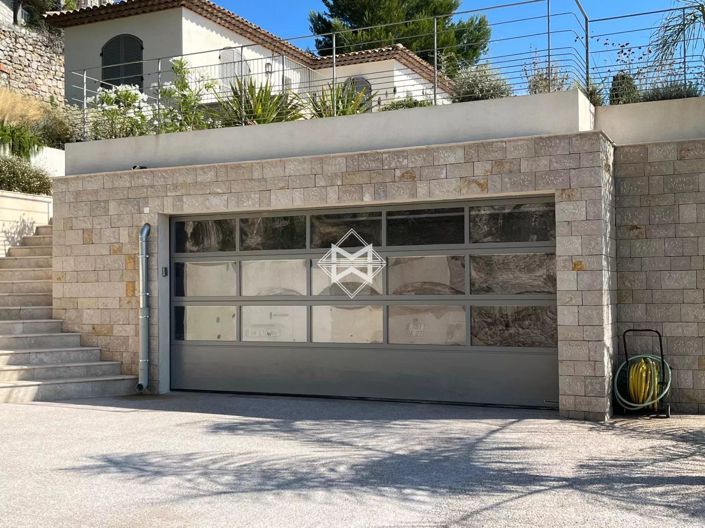 Image No.14-6 Bed House for sale