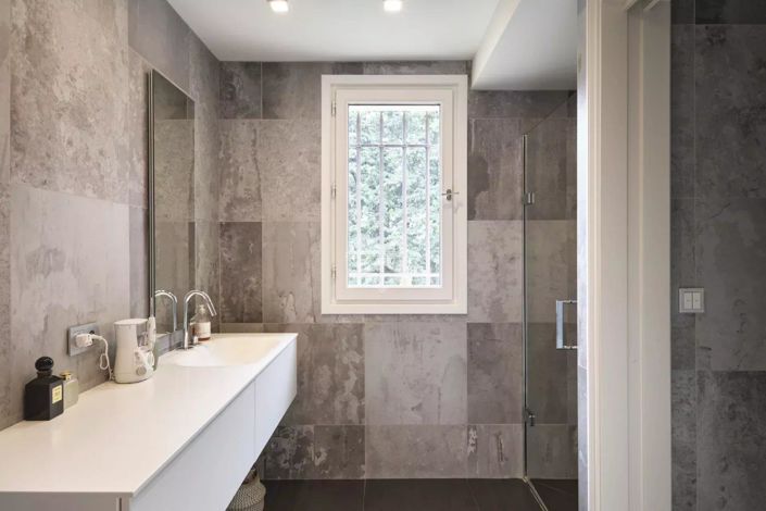 Image No.13-5 Bed House for sale