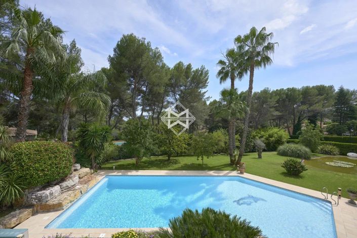 Image No.12-4 Bed House for sale