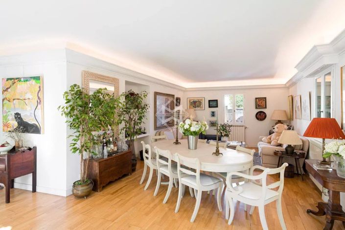 Image No.6-3 Bed House for sale