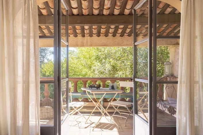 Image No.11-4 Bed House for sale