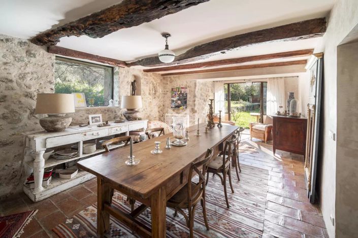 Image No.8-4 Bed House for sale