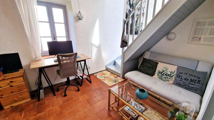 Image No.10-3 Bed House for sale