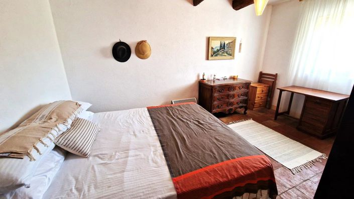 Image No.18-3 Bed House for sale