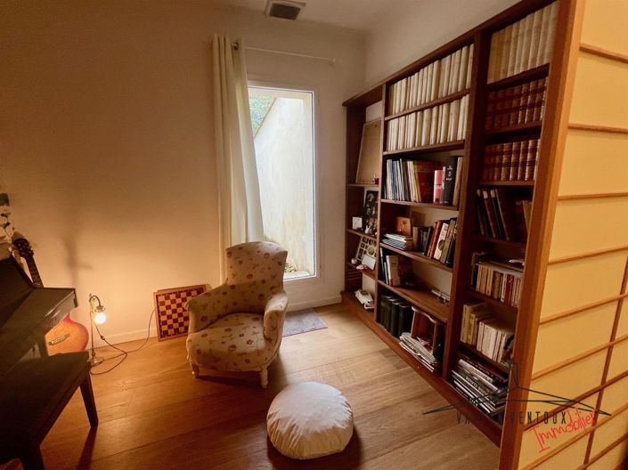 Image No.17-4 Bed House for sale