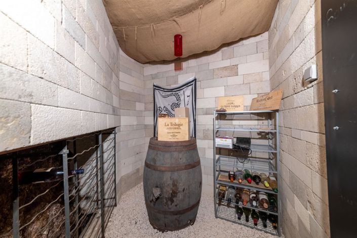 Image No.10-4 Bed House for sale