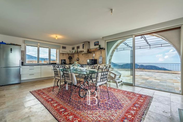 Image No.7-3 Bed House for sale