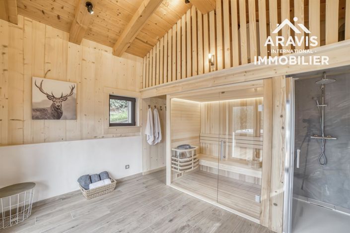 Image No.9-6 Bed House for sale