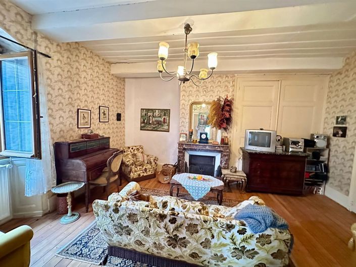 Image No.20-4 Bed House for sale