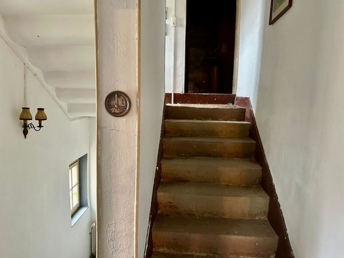 Image No.25-4 Bed House for sale