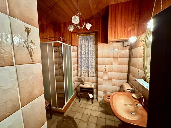 Image No.26-4 Bed House for sale