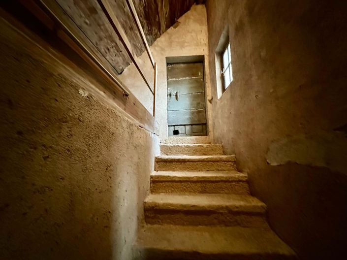 Image No.27-4 Bed House for sale