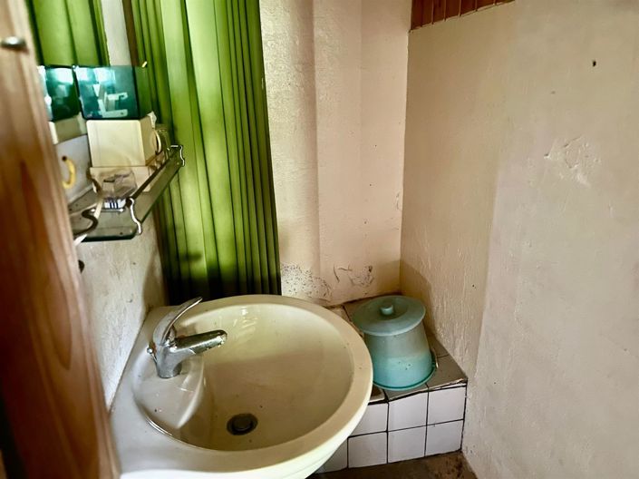 Image No.38-4 Bed House for sale