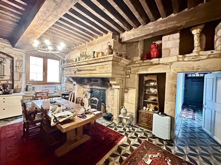 Image No.7-4 Bed House for sale