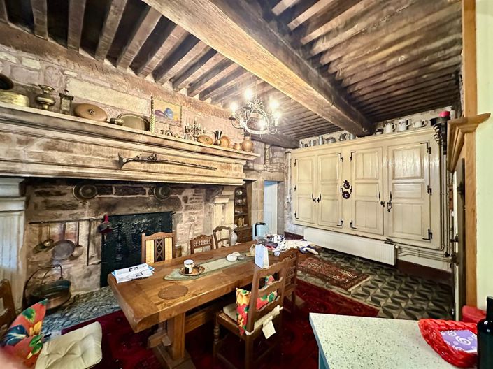 Image No.8-4 Bed House for sale