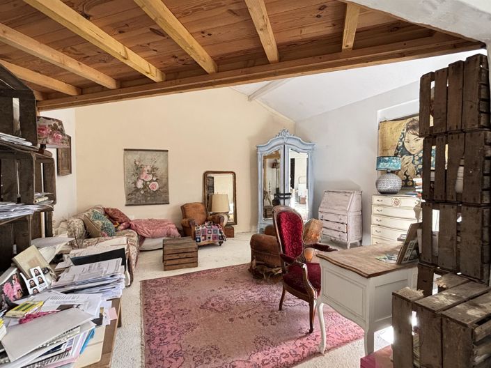 Image No.14-4 Bed House for sale