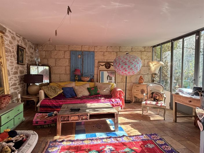 Image No.6-4 Bed House for sale