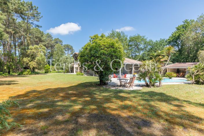 Image No.28-5 Bed House for sale