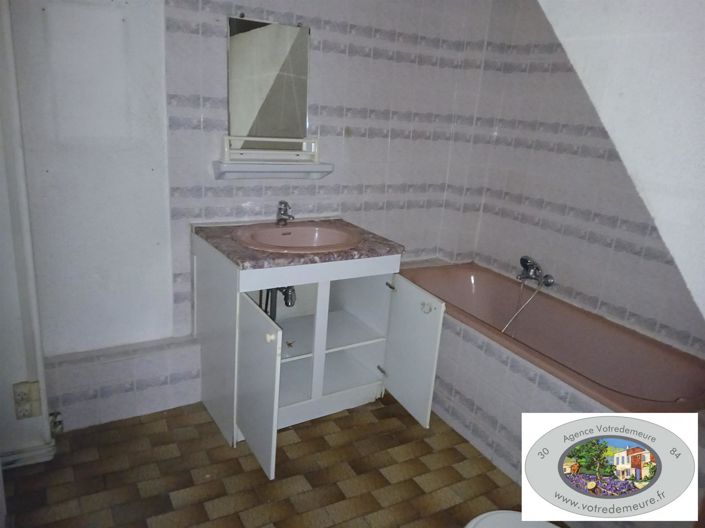 Image No.9-House for sale