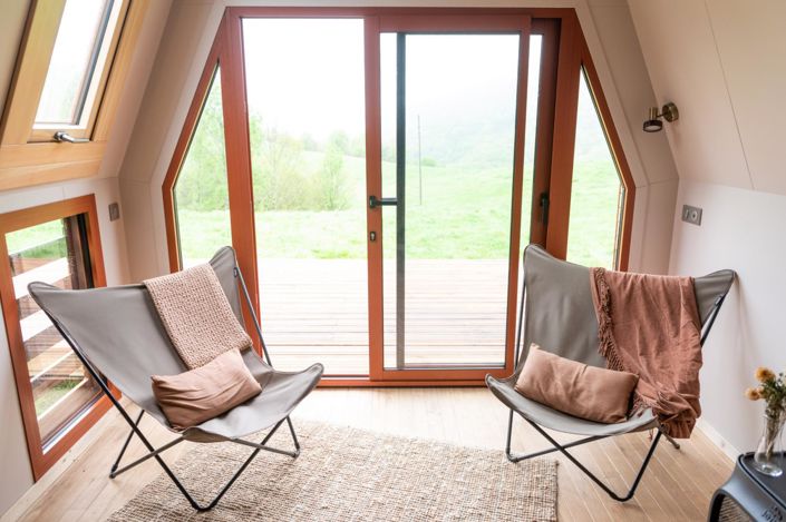 Image No.17-12 Bed Property for sale