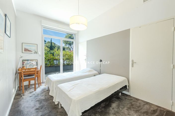 Image No.5-3 Bed Apartment for sale