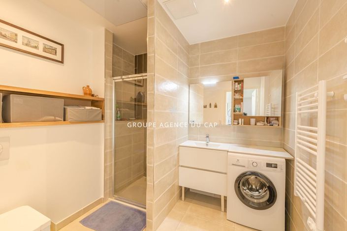 Image No.6-3 Bed Apartment for sale