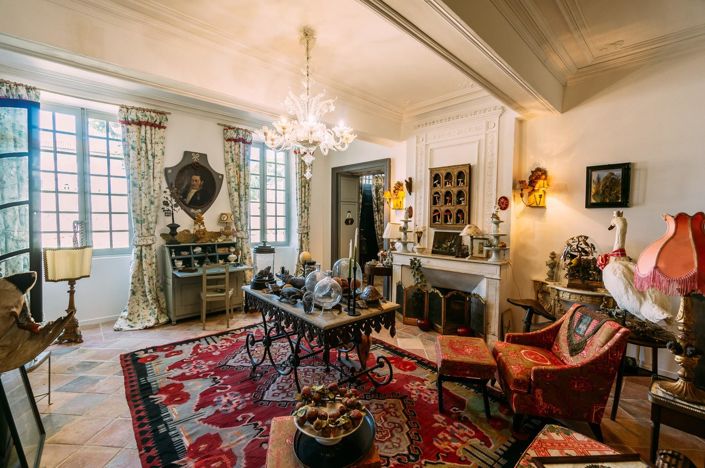 Image No.11-7 Bed House for sale