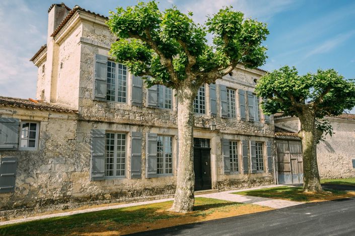 Image No.4-7 Bed House for sale