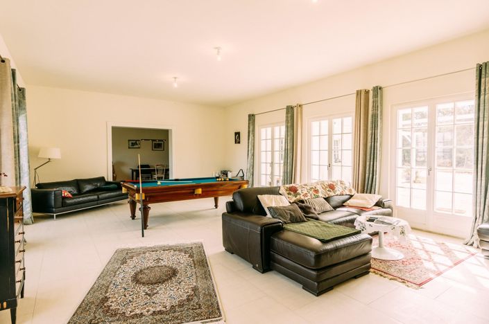 Image No.8-4 Bed House for sale