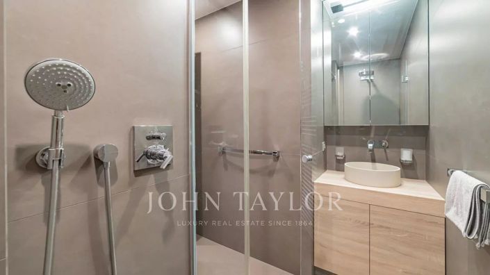 Image No.15-3 Bed Apartment for sale